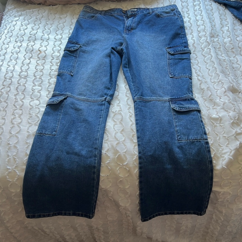 Cargo pants